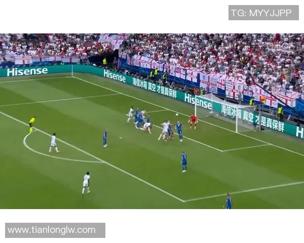 当今足球新星兰德崛起 引领未来足坛潮流与变革 当今足球新星兰德崛起 引领未来足坛潮流与变革