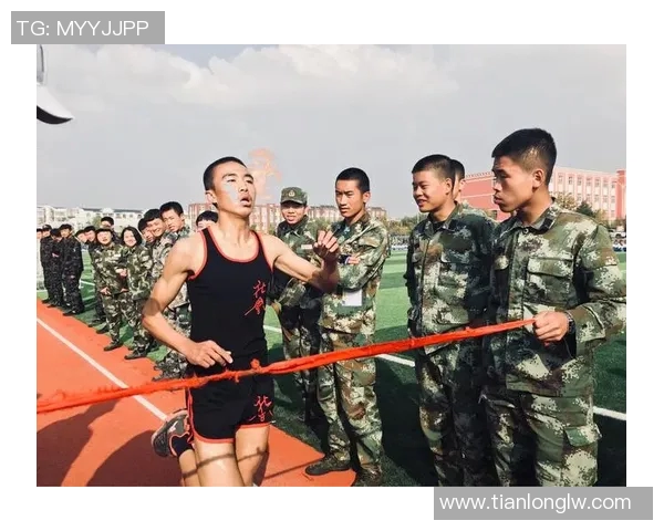 三位足球明星头像女孩展现运动魅力与青春风采,激励女性勇敢追梦 三位足球明星头像女孩展现运动魅力与青春风采,激励女性勇敢追梦